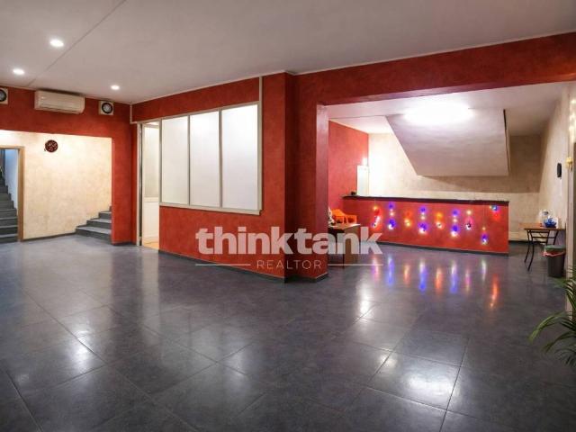 Locale Commerciale in vendita a Monte Po-Nesima-San Leone-Rapisardi, Catania
