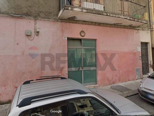Locale Commerciale in vendita a Picanello-Ognina-Barriera-Canalicchio, Catania