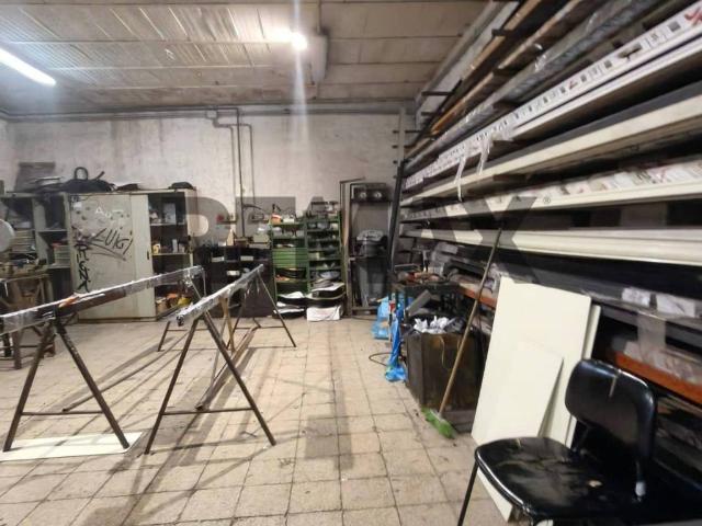 Locale Commerciale in vendita a Monte Po-Nesima-San Leone-Rapisardi, Catania