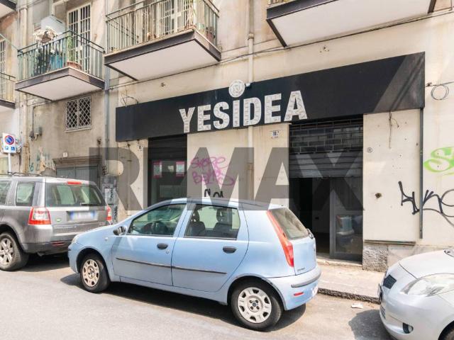 Locale Commerciale in vendita a Borgo-Sanzio, Catania
