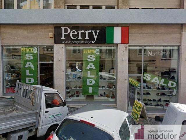 Locale Commerciale in vendita a Sant'Antonio, Calabria