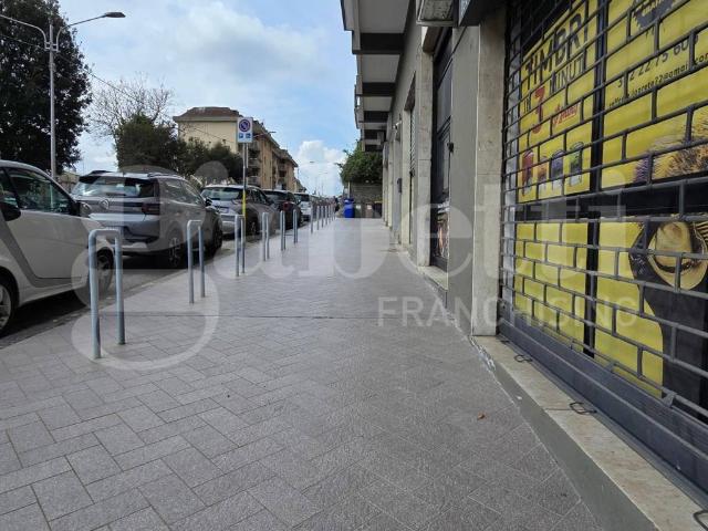 Locale Commerciale in vendita a Dulcino, Calabria