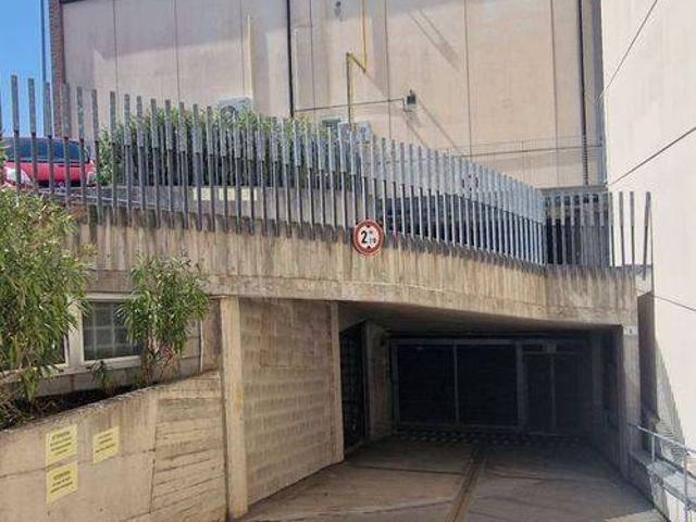 Locale Commerciale in vendita a Cattolica, Reggio Emilia