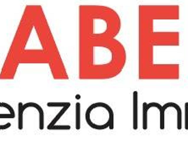 Locale Commerciale in vendita a Cattolica, Reggio Emilia