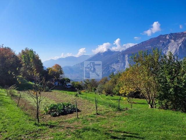 Locale Commerciale in vendita a Comunità della Valle dei Laghi, Cavedine
