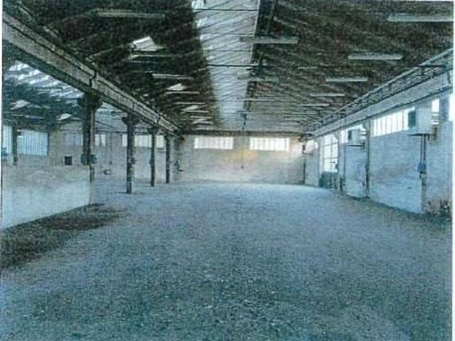 Locale Commerciale in vendita a Val d’Enza, Re