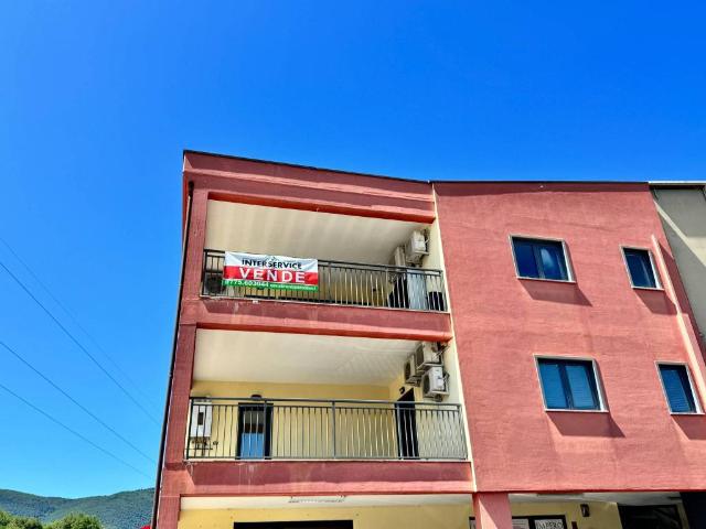 Locale Commerciale in vendita a Ceccano, Lazio