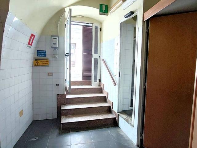 Locale Commerciale in vendita a Puglia, Brindisi
