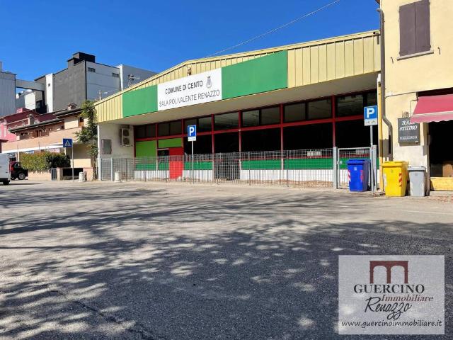 Locale Commerciale in vendita a Unione Alto Ferrarese, Cento