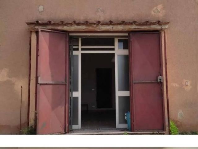 Locale Commerciale in vendita a Centola, Campania
