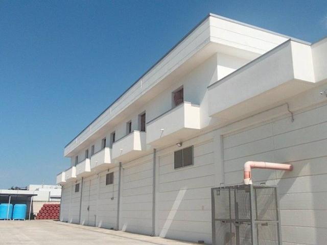 Locale Commerciale in vendita a Puglia, Foggia