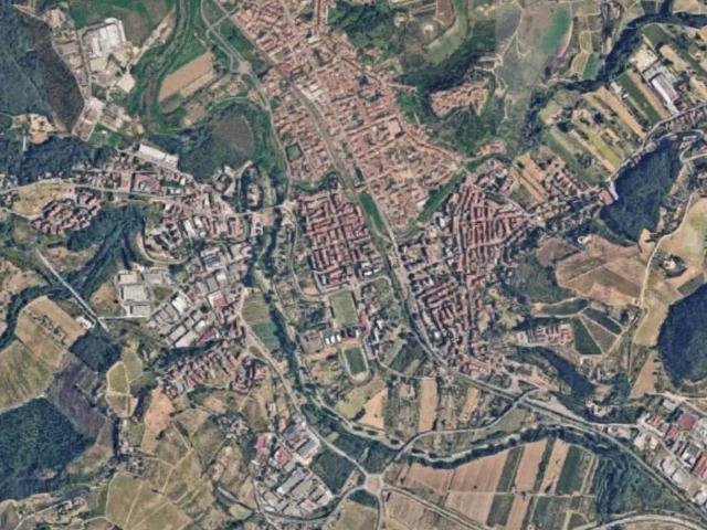 Locale Commerciale in vendita a Unione dei Comuni Circondario dell'Empolese Valdelsa, Lucardo