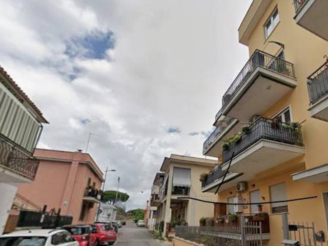 Locale Commerciale in vendita a Vigna della Casa, Roma Capitale