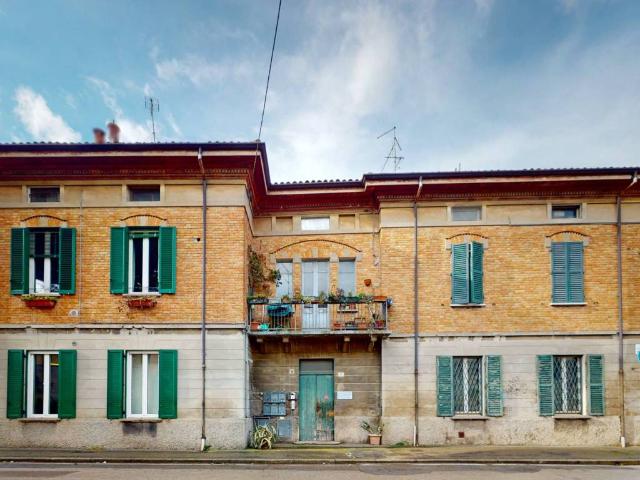 Locale Commerciale in vendita a Cervia, Reggio Emilia