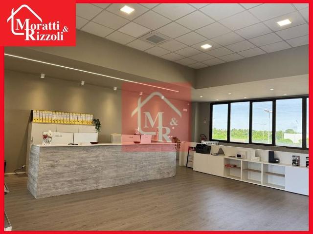 Locale Commerciale in vendita a Scodovacca, Cervignano Del Friuli