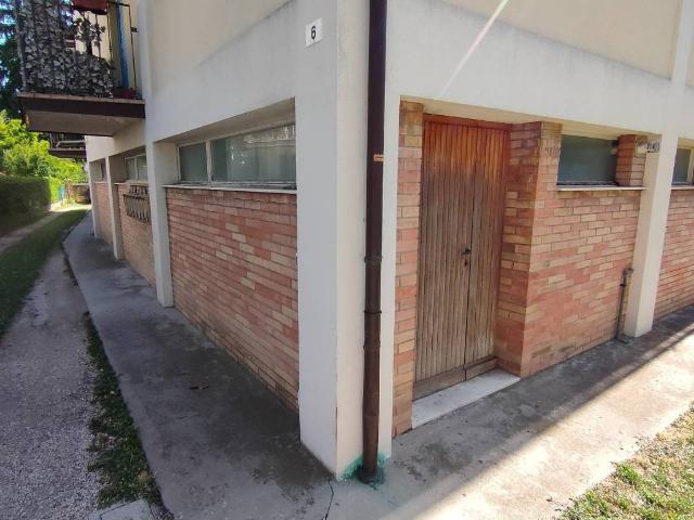 Locale Commerciale in vendita a Unione dei comuni Valle del Savio, Cesenà