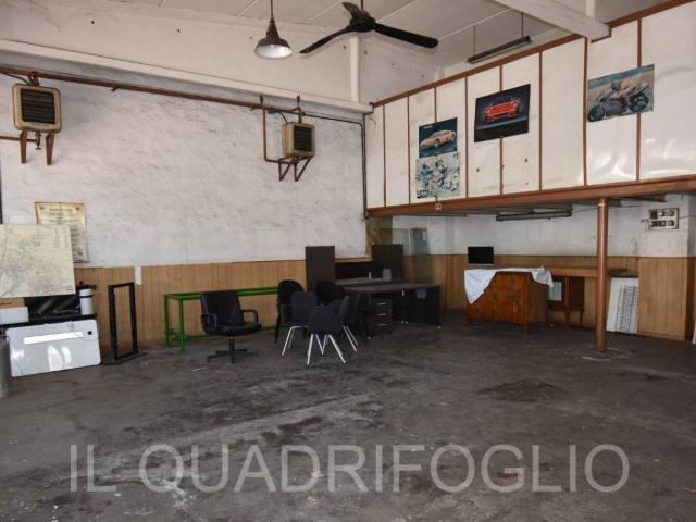 Locale Commerciale in vendita a Unione dei comuni Valle del Savio, Cesenà