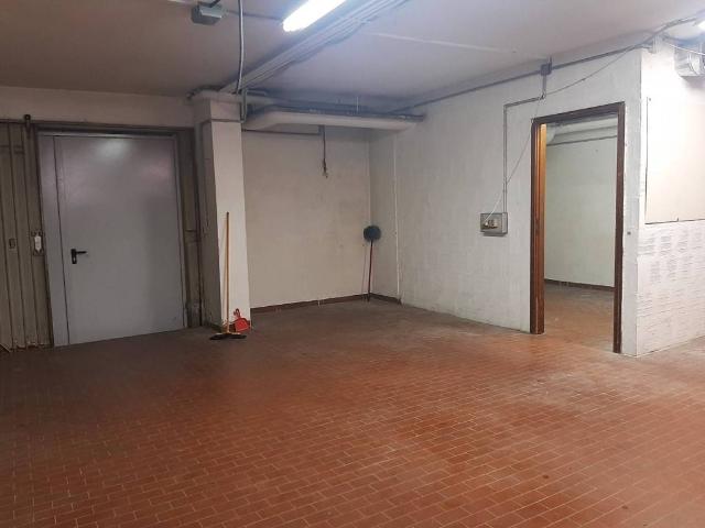 Locale Commerciale in vendita a Unione dei comuni Valle del Savio, Cesenà