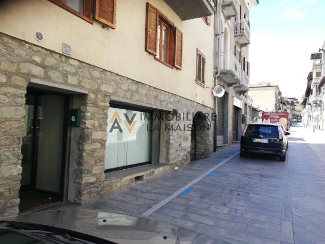Locale Commerciale in vendita a Conoz, Chatillon