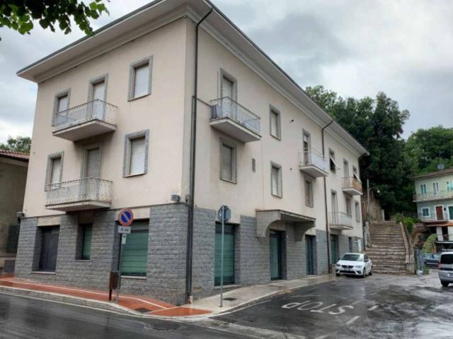 Locale Commerciale in vendita a Chianciano, Chianciano Terme