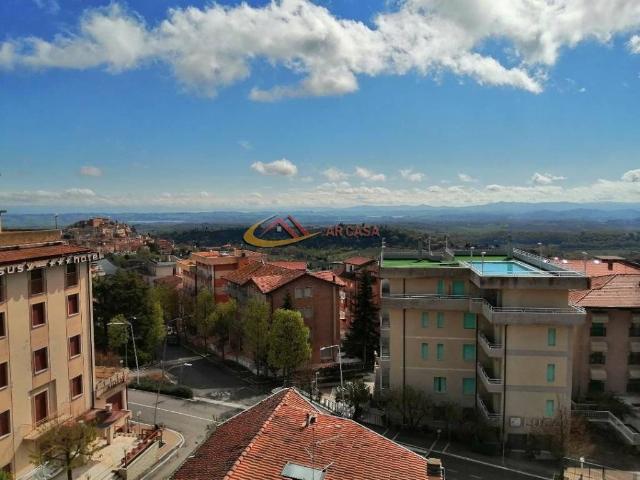 Locale Commerciale in vendita a Chianciano, Chianciano Terme