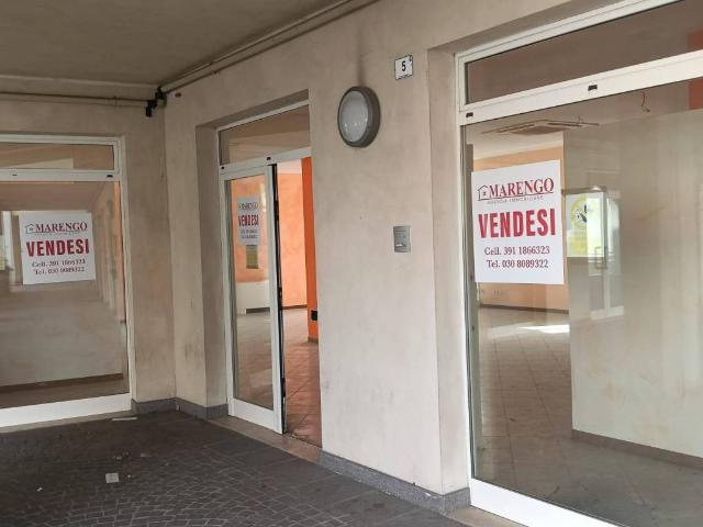 Locale Commerciale in vendita a Chiari, Brescia