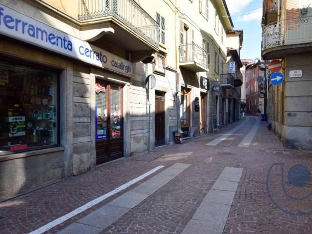Locale Commerciale in vendita a Piemonte, Torino