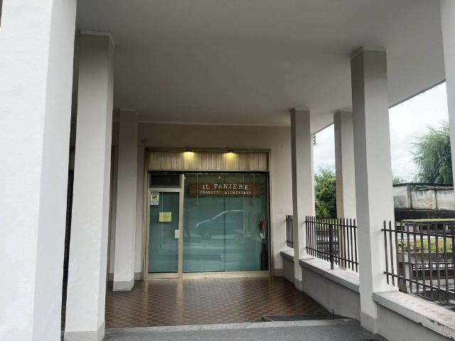 Locale Commerciale in vendita a Piemonte, Torino