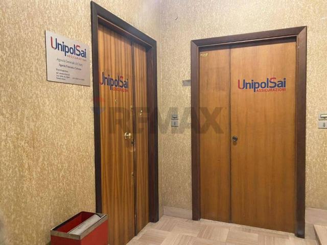 Locale Commerciale in vendita a Santa Barbara, Chieti