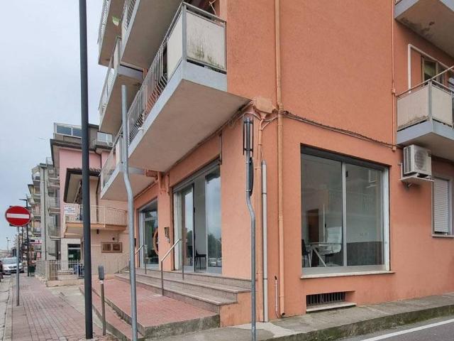 Locale Commerciale in vendita a Chioggia, Veneto