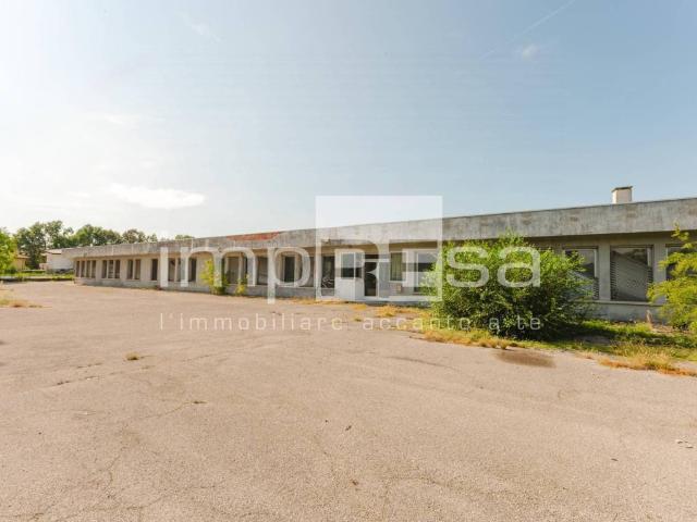 Locale Commerciale in vendita a Villotta / Vilote, Chions