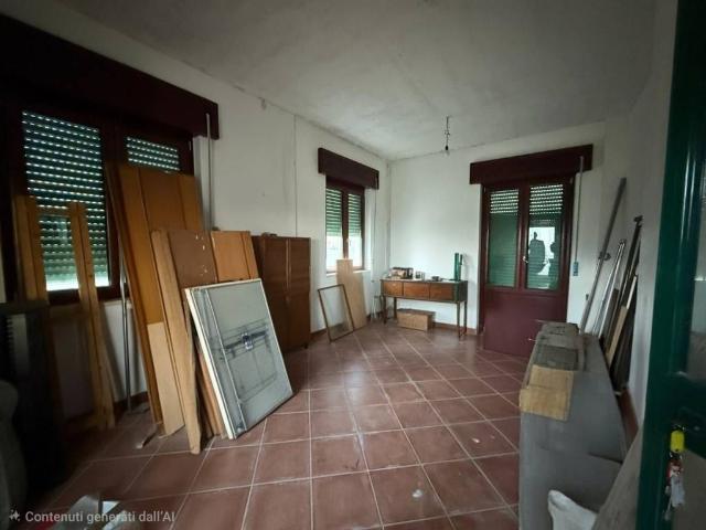 Locale Commerciale in vendita a Ogliastro Cilento, Campania