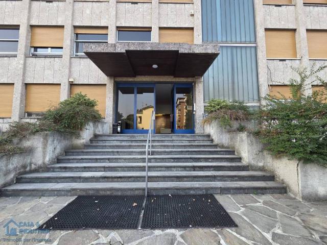 Locale Commerciale in vendita a Cinisello, Cinisello Balsamo