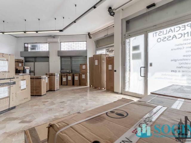 Locale Commerciale in vendita a Zona Omogenea Milano Nord, Cinisello Balsamo