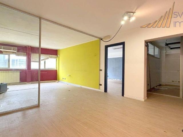 Locale Commerciale in vendita a Zona Omogenea Milano Nord, Cinisello Balsamo