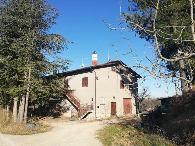 Locale Commerciale in vendita a Canale, Città Della Pieve
