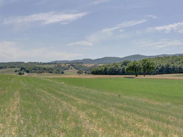 Locale Commerciale in vendita a Il Poggio, Città Della Pieve