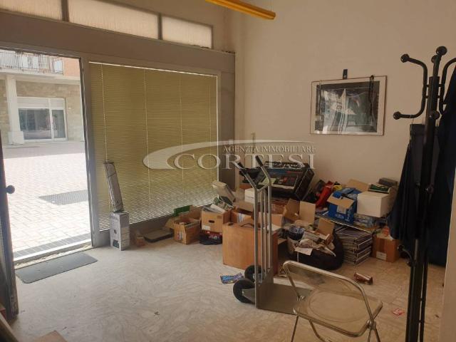 Locale Commerciale in vendita a Riosecco, San Leo Bastia