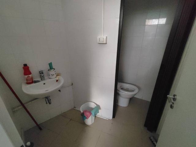 Locale Commerciale in vendita a San Leo Bastia, Umbria