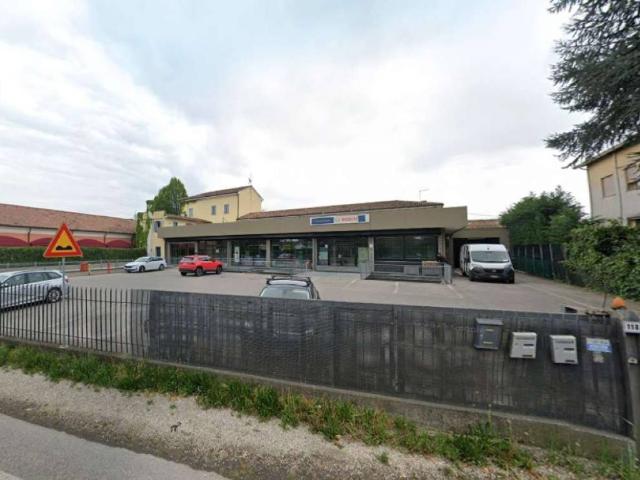 Locale Commerciale in vendita a Pozzetto, Cittadella