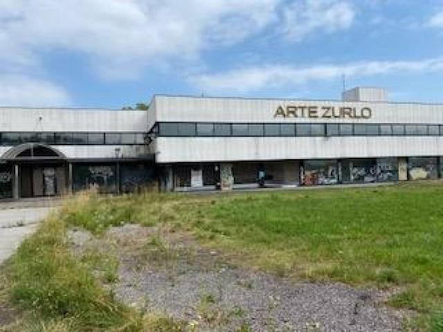 Locale Commerciale in vendita a Pozzetto, Cittadella