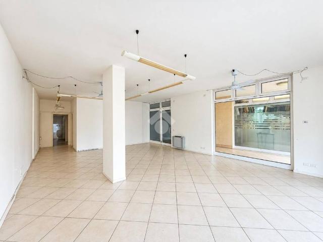 Locale Commerciale in vendita a Pozzetto, Cittadella