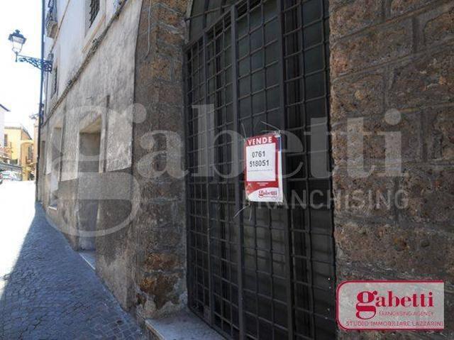 Locale Commerciale in vendita a Civita Castellana, Lazio