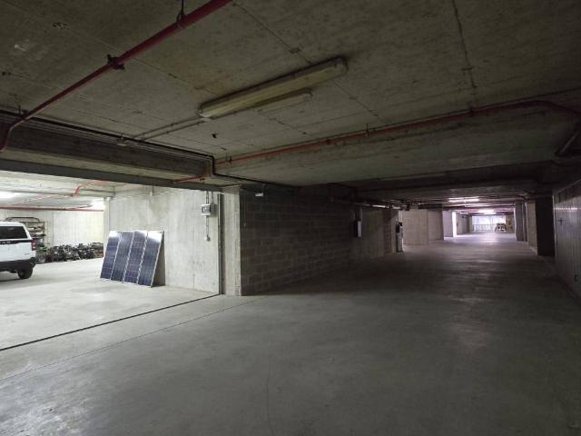 Locale Commerciale in vendita a Frere, Clusone