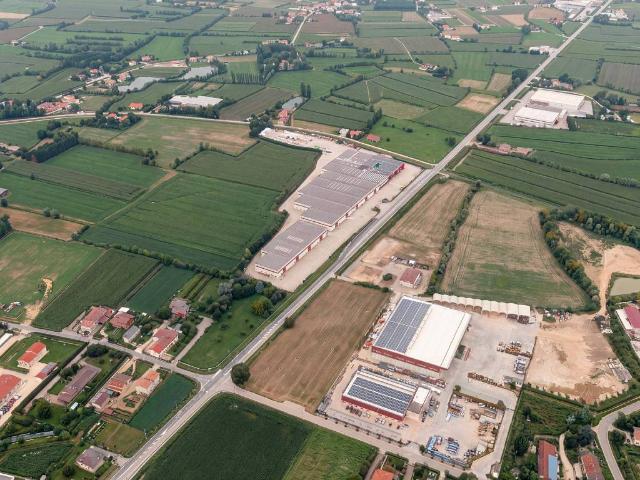 Locale Commerciale in vendita a Cambroso, Codevigo