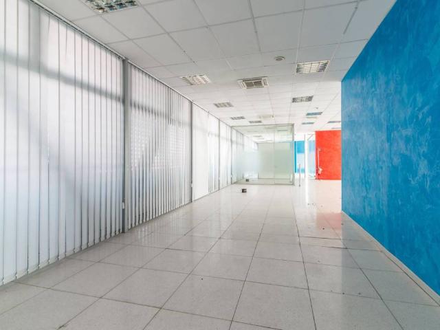 Locale Commerciale in vendita a Codogno, Lombardia