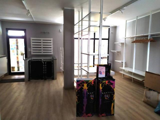 Locale Commerciale in vendita a Codogno, Lombardia