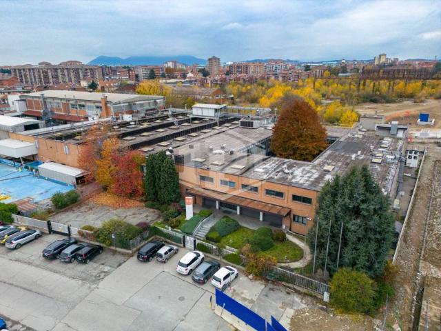 Locale Commerciale in vendita a Piemonte, Torino