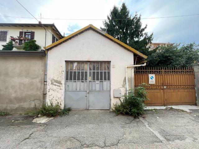 Locale Commerciale in vendita a Regina Margherita, Piemonte