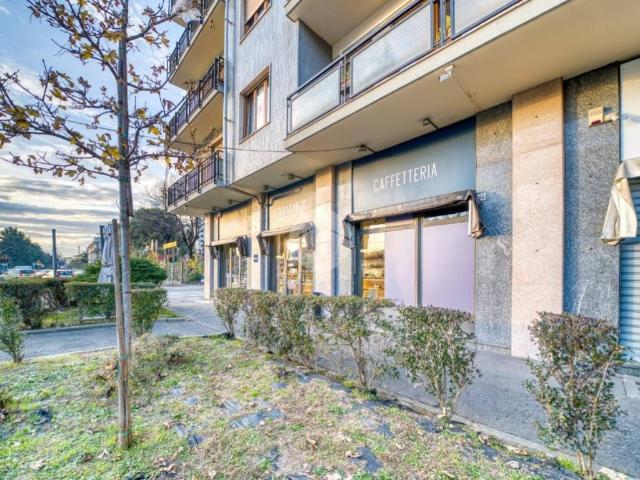 Locale Commerciale in vendita a Piemonte, Torino